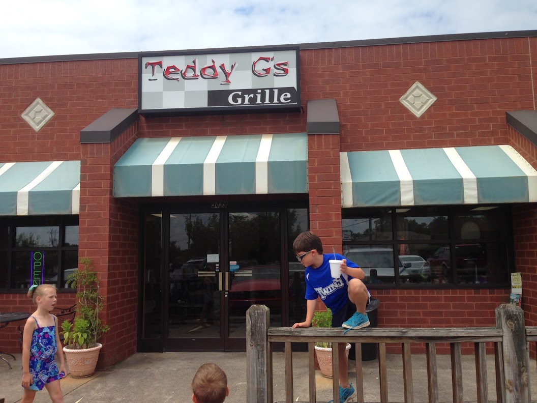 Dining with Daphne … Teddy G’s