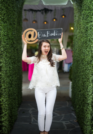 The Southern Coterie blog: 5 Ways to Maximize Your Conference Connections with Social Media" by Danielle Wecksler (photo: Teresa Earnest Photography for The Southern C)